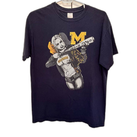 Michigan wolverines Harley Quinn suicide squad tee shirt navy blue size medium - Picture 1 of 4